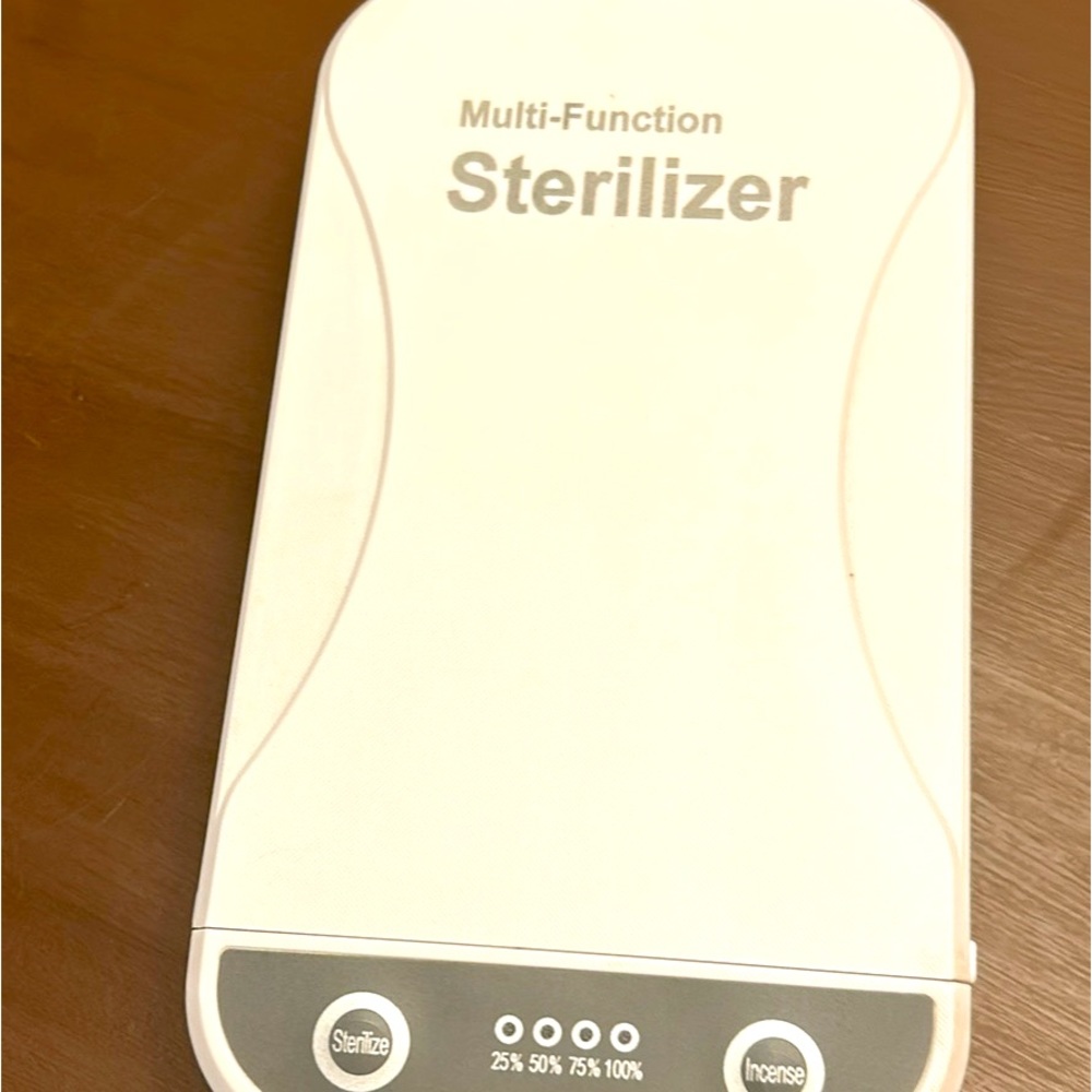 Sanatizer - clean keeps - phones - jewelry - what ever fits inside